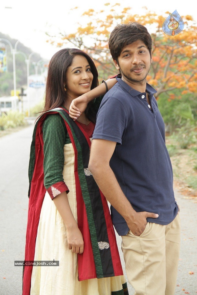 Moodu Mukkallo Cheppalante Movie Stills - 12 / 13 photos