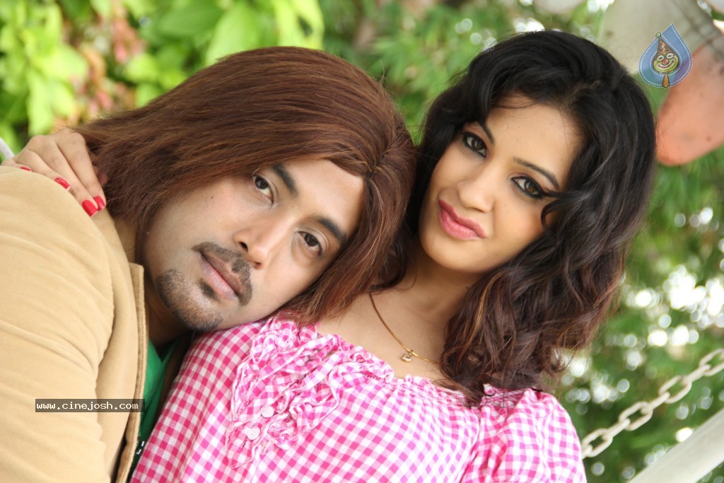 Mr. Rajesh Movie New Stills n PM - 7 / 46 photos