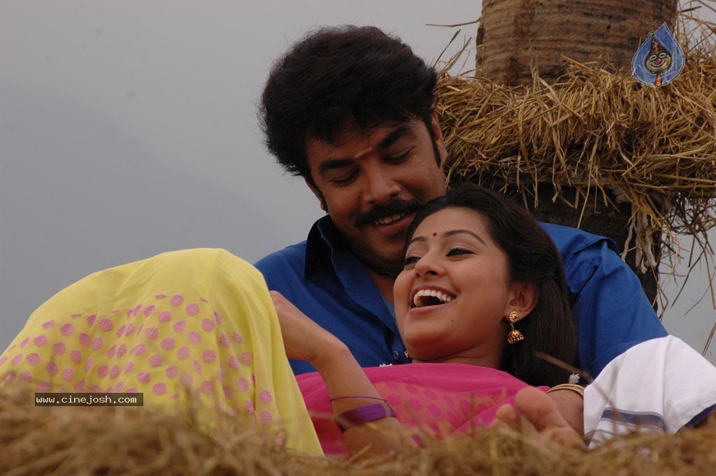 Murattu Kaalai Tamil Movie Stills - 6 / 53 photos