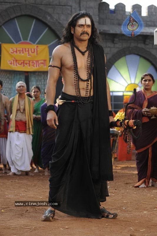 Nagarjuna Stills in Jagadguru Adi Shankara Movie - 13 / 20 photos