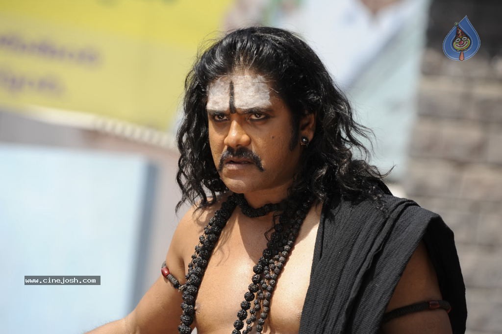 Nagarjuna Stills in Jagadguru Adi Shankara Movie - 17 / 20 photos