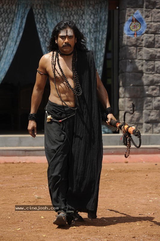 Nagarjuna Stills in Jagadguru Adi Shankara Movie - 19 / 20 photos