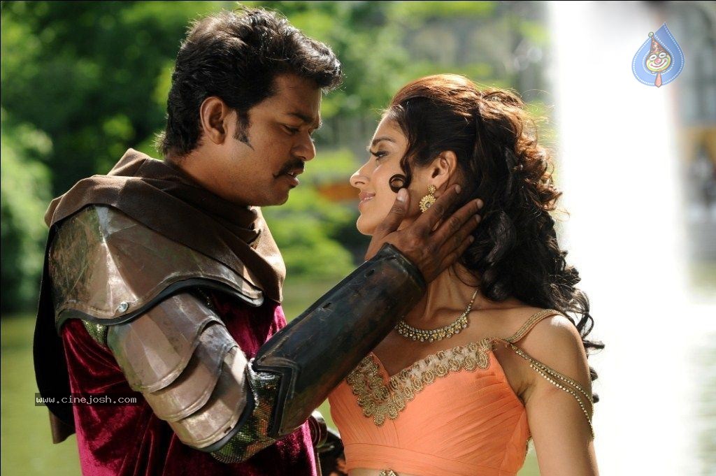 Nanban Movie Pics