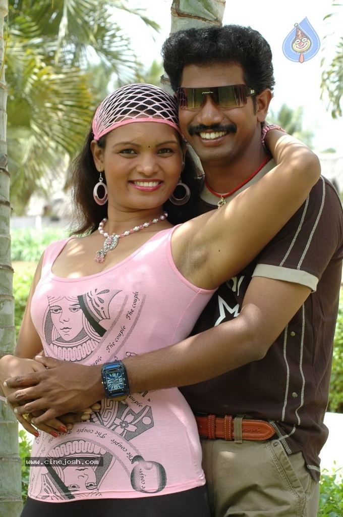 Nandhavana Kiliye Tamil Movie Stills - 3 / 44 photos