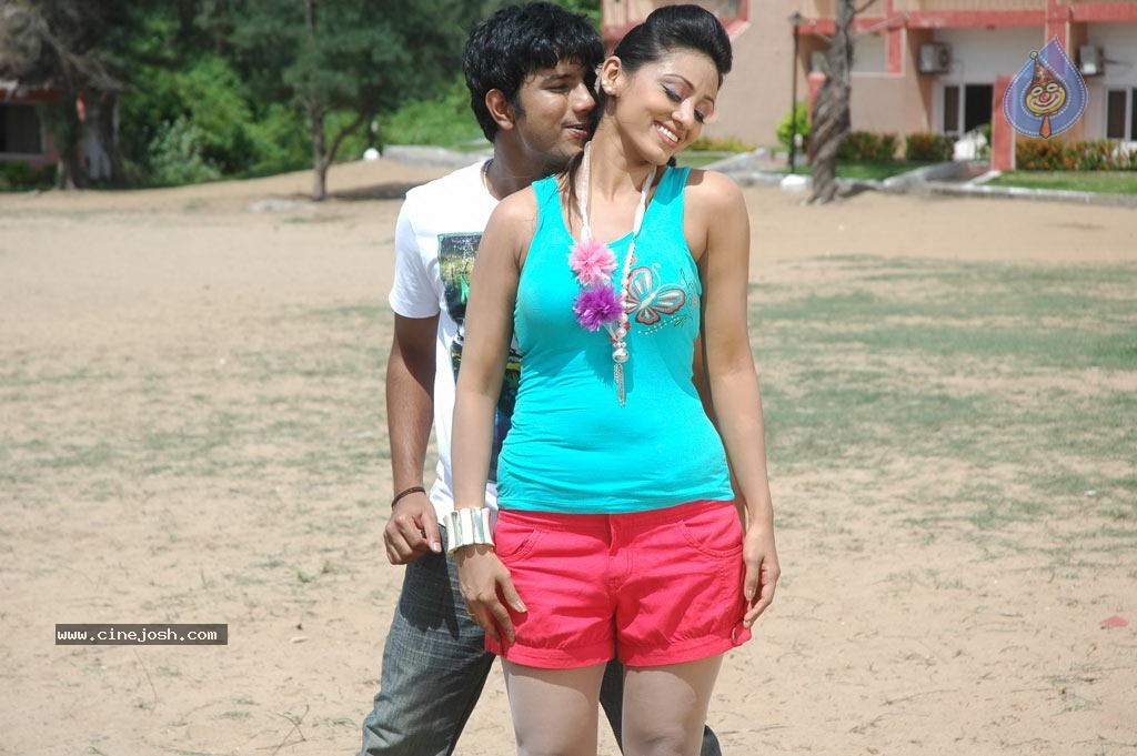 Neengatha Ennam Tamil Movie Stills - 10 / 74 photos