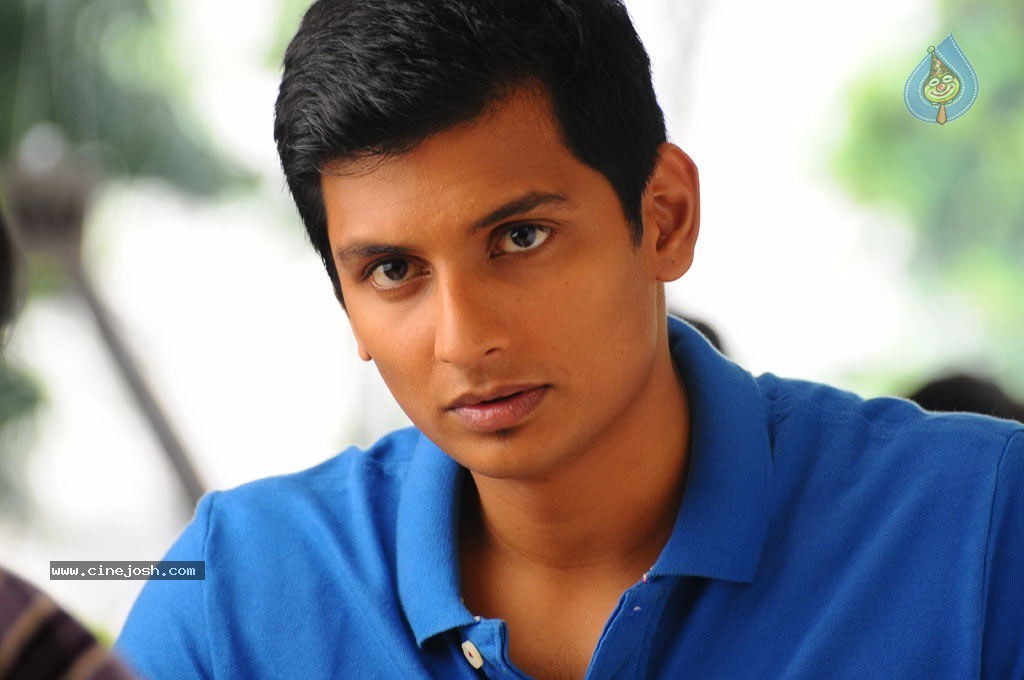 Neethane En Pon Vasantham Tamil Movie Stills - Photo 9 of 20