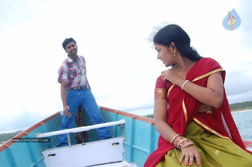Nila Methu Kathal Tamil Movie Hot Stills - 14 / 70 photos