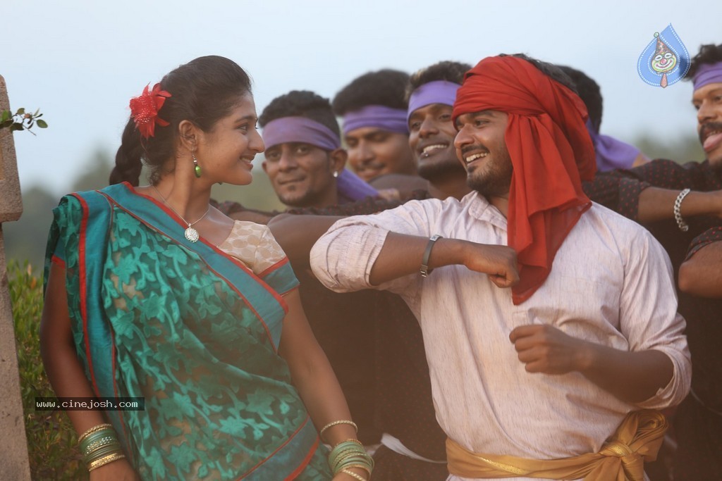 Ore Oru Raja Mokka Raja Tamil Movie Stills - 18 / 68 photos