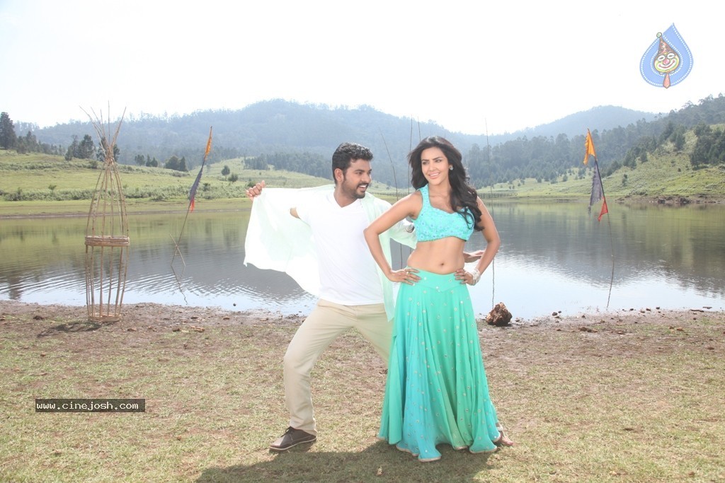 Oru Oorl Rendu Raja Tamil Movie Stills - 10 / 20 photos