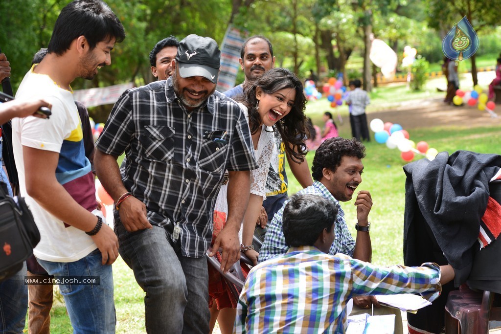 Panchadara Pachimirchi Movie Stills - 16 / 22 photos