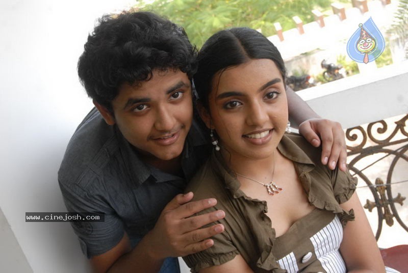 Pasakara Nanbargal Tamil Movie Stills - 7 / 56 photos