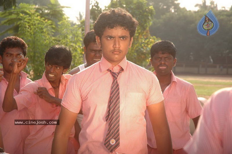Pasakara Nanbargal Tamil Movie Stills - 19 / 56 photos