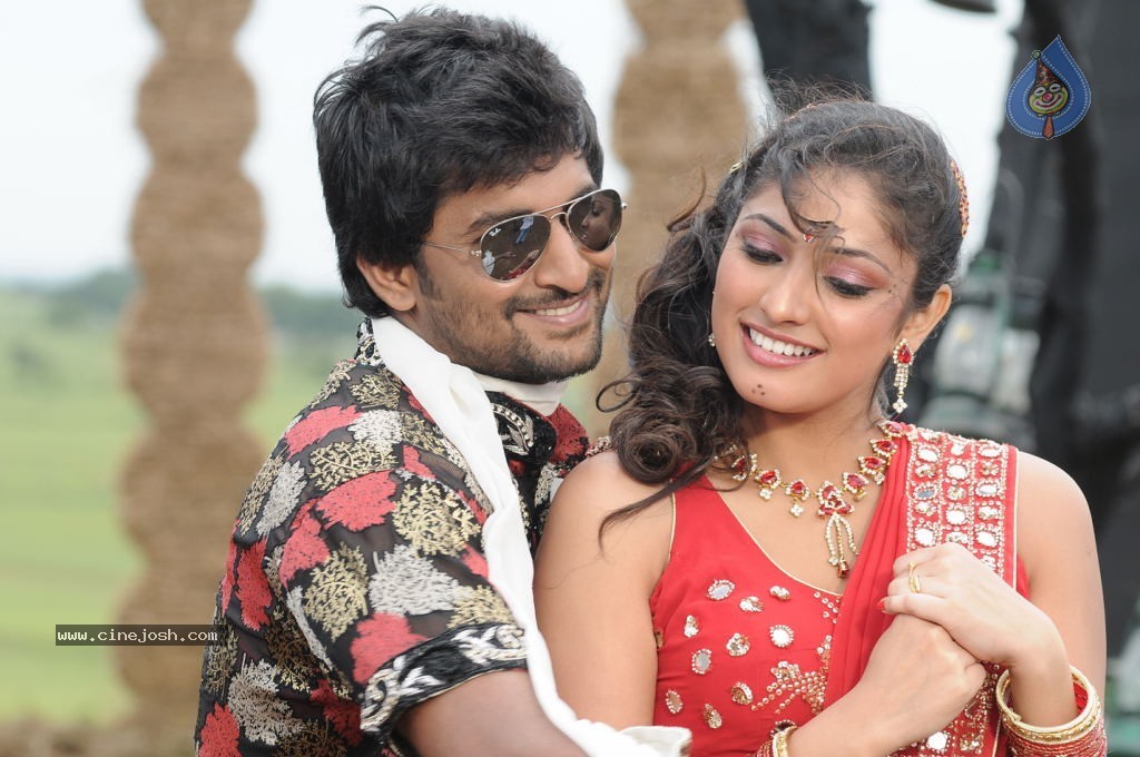 Pilla Zamindar Movie Stills - 19 / 25 photos