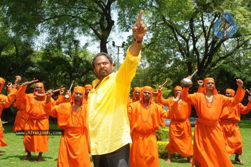 Poru Telangana Movie Stills - 16 / 24 photos