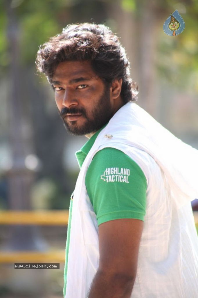 Ranam Tamil Movie New Stills - 10 / 52 photos