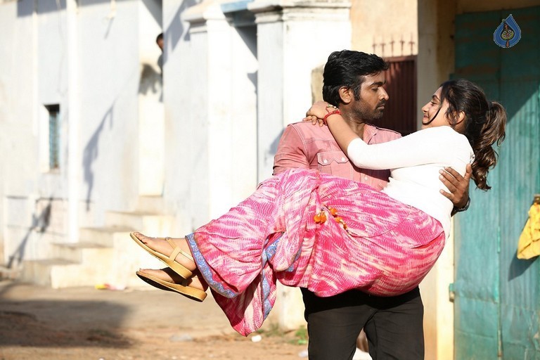 Rekka Tamil Film Photos - 6 / 17 photos