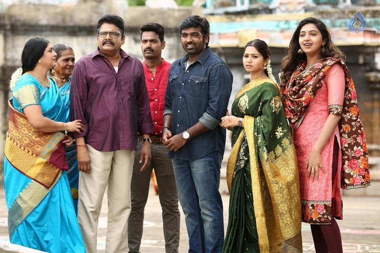 Rekka Tamil Film Photos - 10 / 17 photos