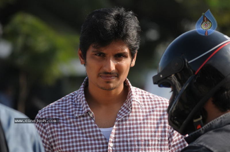 Rowthiram Tamil Movie New Stills - 8 / 43 photos