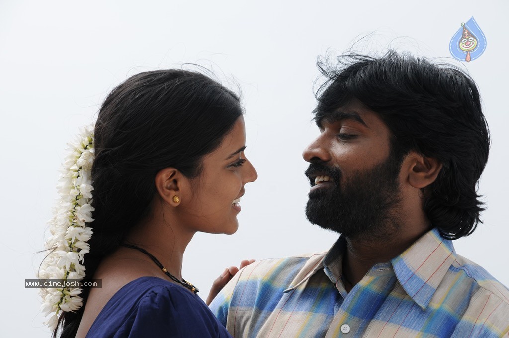 Rummy Tamil Movie Stills - 21 / 36 photos