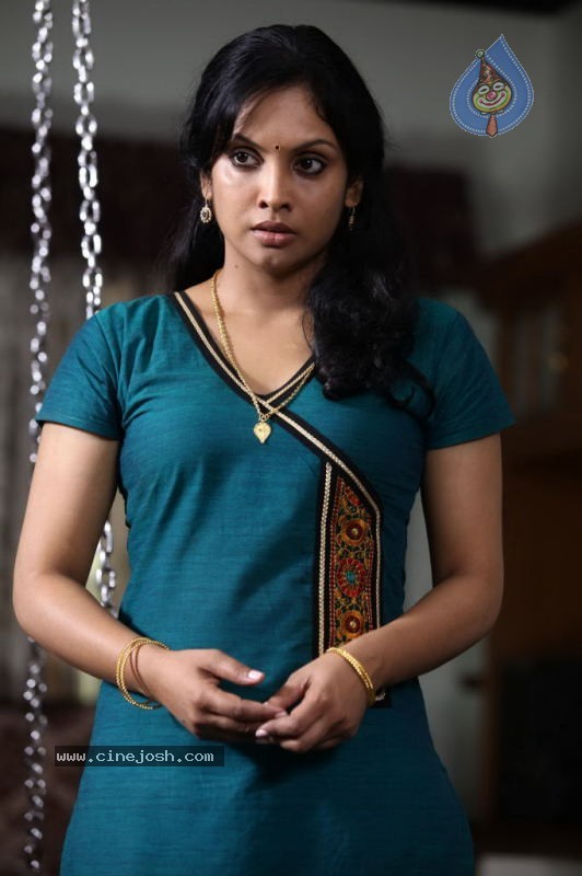 Seniors Malayalam Movie Stills - 4 / 50 photos