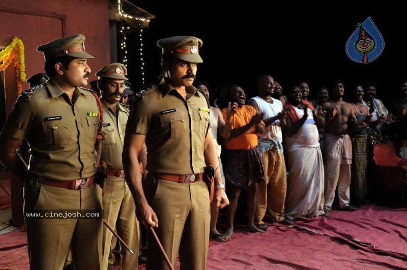 Siruthai Tamil Movie Stills - 30 / 64 photos