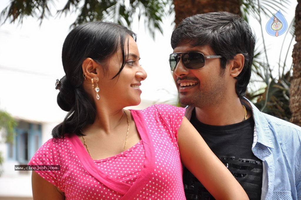 Siruvani Tamil Movie Hot Stills - 6 / 10 photos