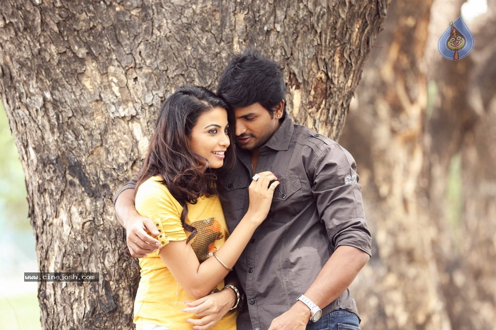 Sivani Movie Stills - 4 / 11 photos