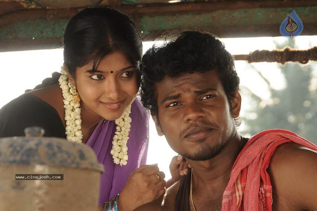 Sogusu Perundhu Tamil Movie Stills - 11 / 55 photos