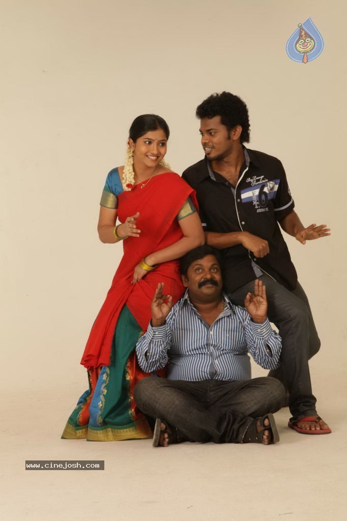 Sogusu Perundhu Tamil Movie Stills - 15 / 55 photos