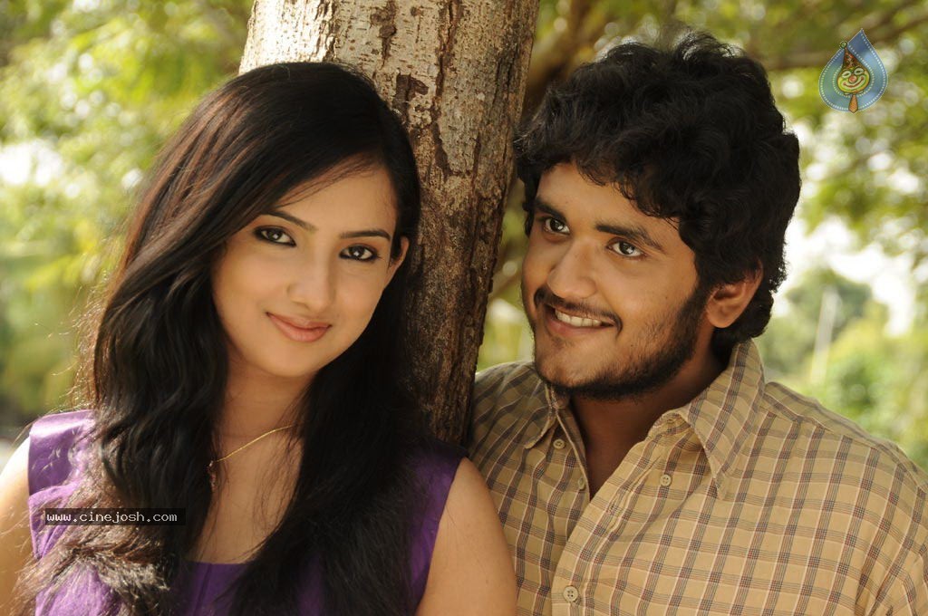 Sogusu Perundhu Tamil Movie Stills - 20 / 55 photos