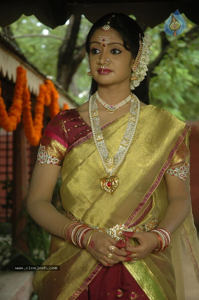 Sri Vasavi Kanyakaparameswari Charitra Stills - 19 / 25 photos