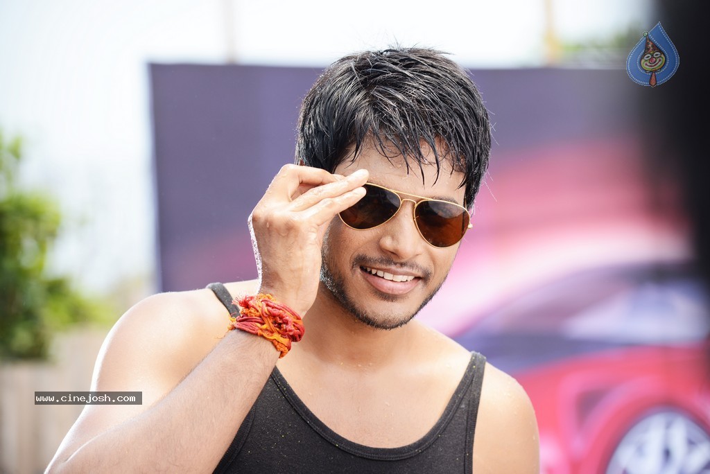 Sundeep Kishan Stills in Raa Raa Krishnayya - 2 / 3 photos