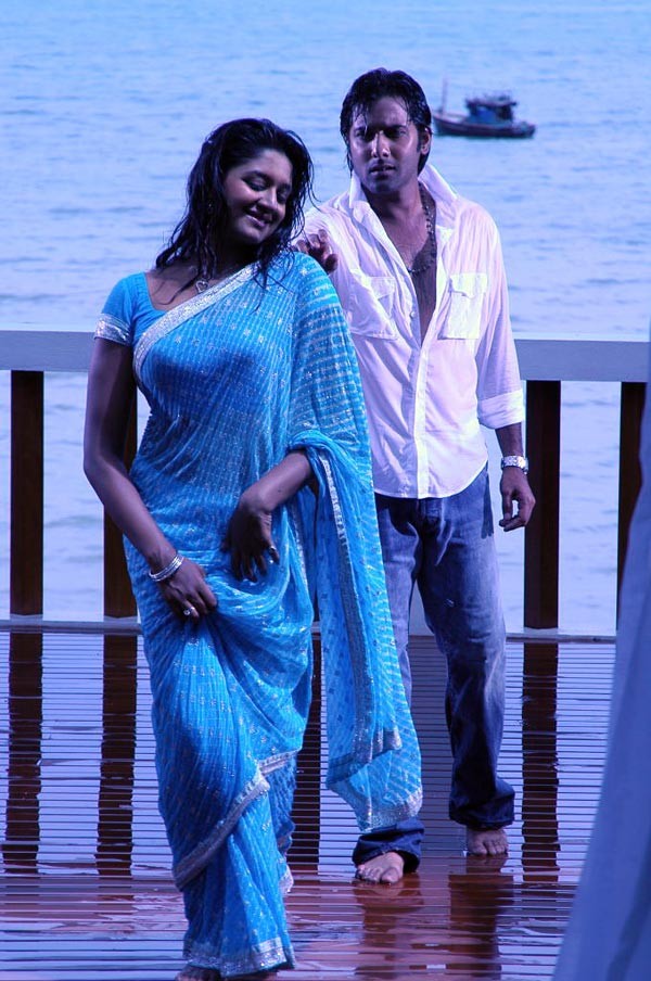 Tarun - Vimala Raman - Supreme Movies  - 14 / 83 photos