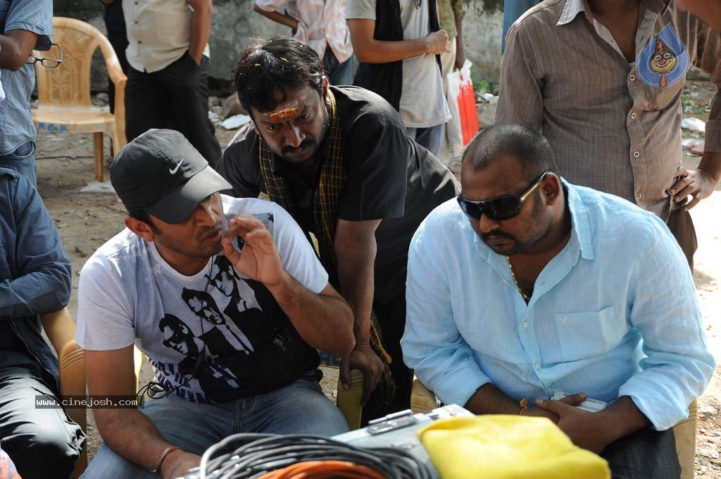 Swamy Ra Ra Movie Latest Stills - 17 / 32 photos