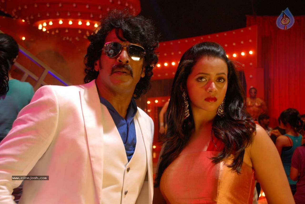 Swiss Bank ki Daredi Movie Hot Stills - 14 / 31 photos