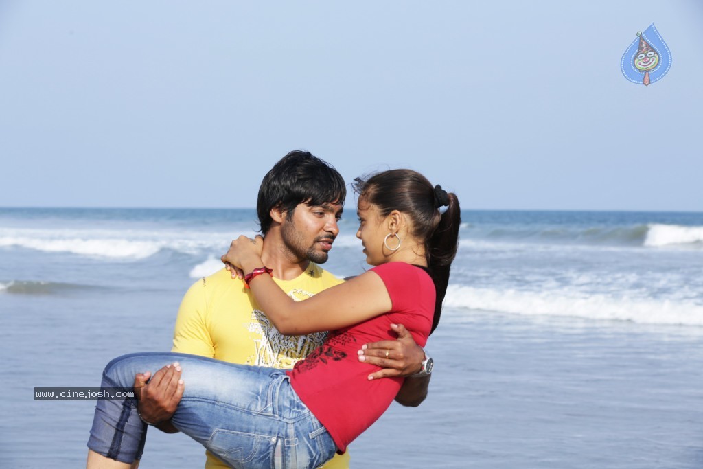 Tanu Nenu Mohammad Rafi Movie Stills - 3 / 9 photos