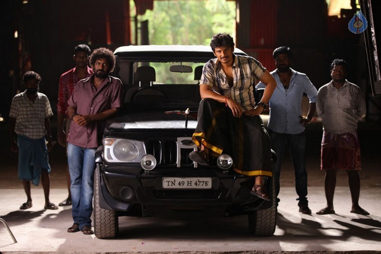 Thirunaal Tamil Film New Photos - 7 / 11 photos