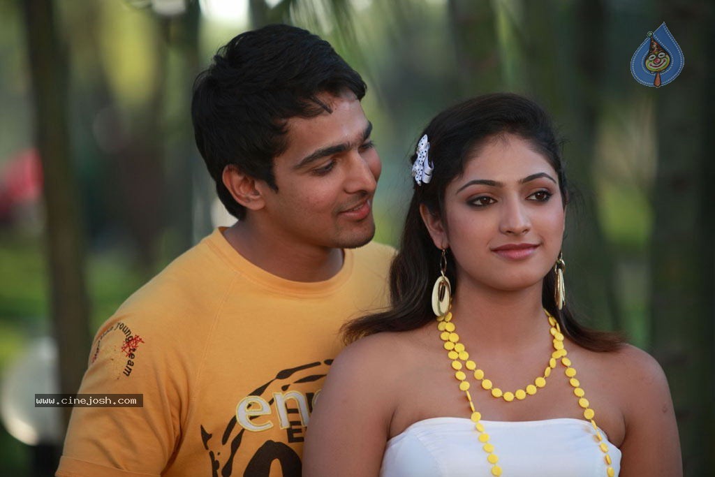 Thulli Ezhunthathu Kadhal Tamil Movie New Stills - 6 / 41 photos