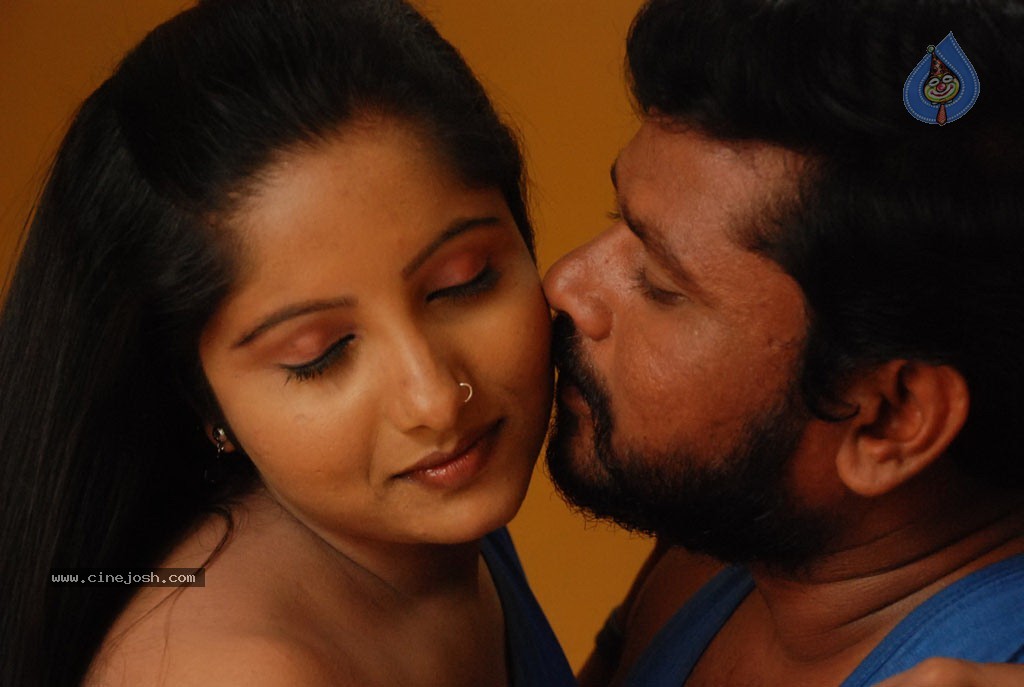 Un Bodhaikku Naan Oorugava Tamil Movie Spicy Stills - 5 / 20 photos