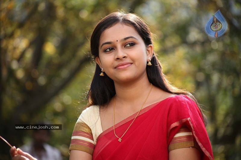 Varutha Padatha Valibar Sangam Tamil Movie New Photos - 19 / 27 photos