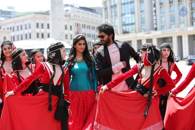 Veera Sivaji Tamil Film Photos - 4 / 16 photos