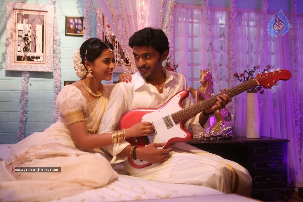 Vellakkara Durai Tamil Movie Gallery - 5 / 68 photos