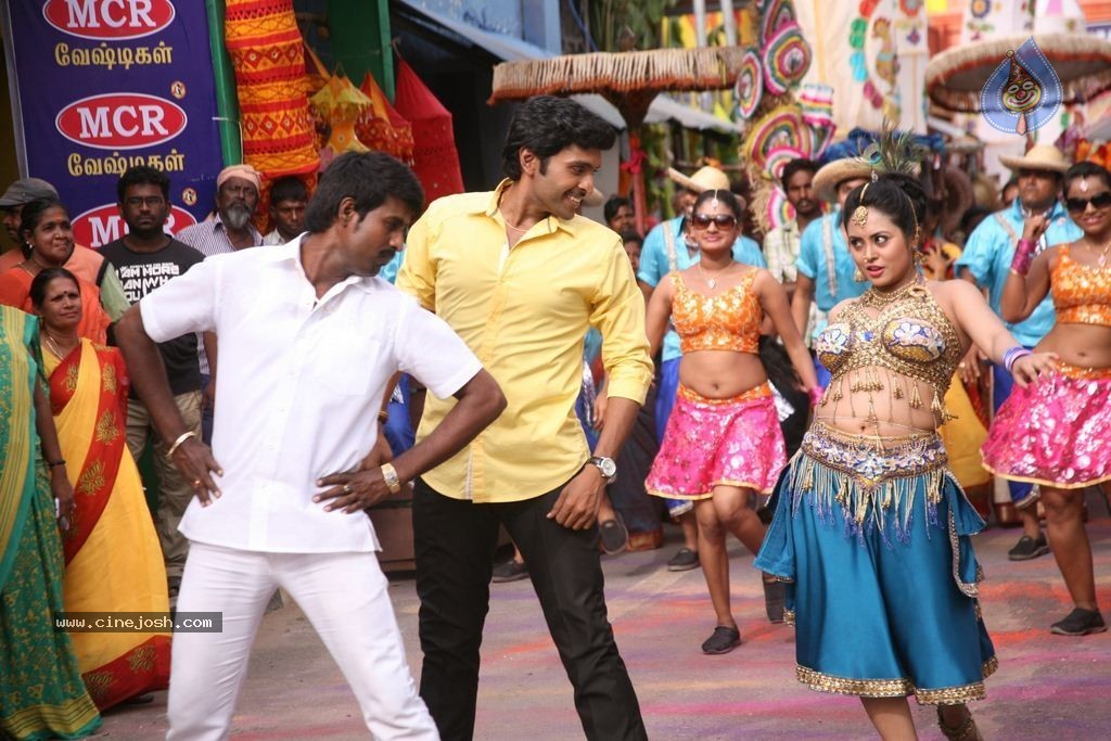 Vellakkara Durai Tamil Movie Stills - 11 / 42 photos