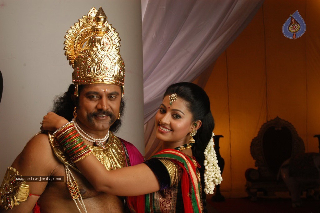Vidiyal Tamil Movie Hot Stills - 19 / 118 photos