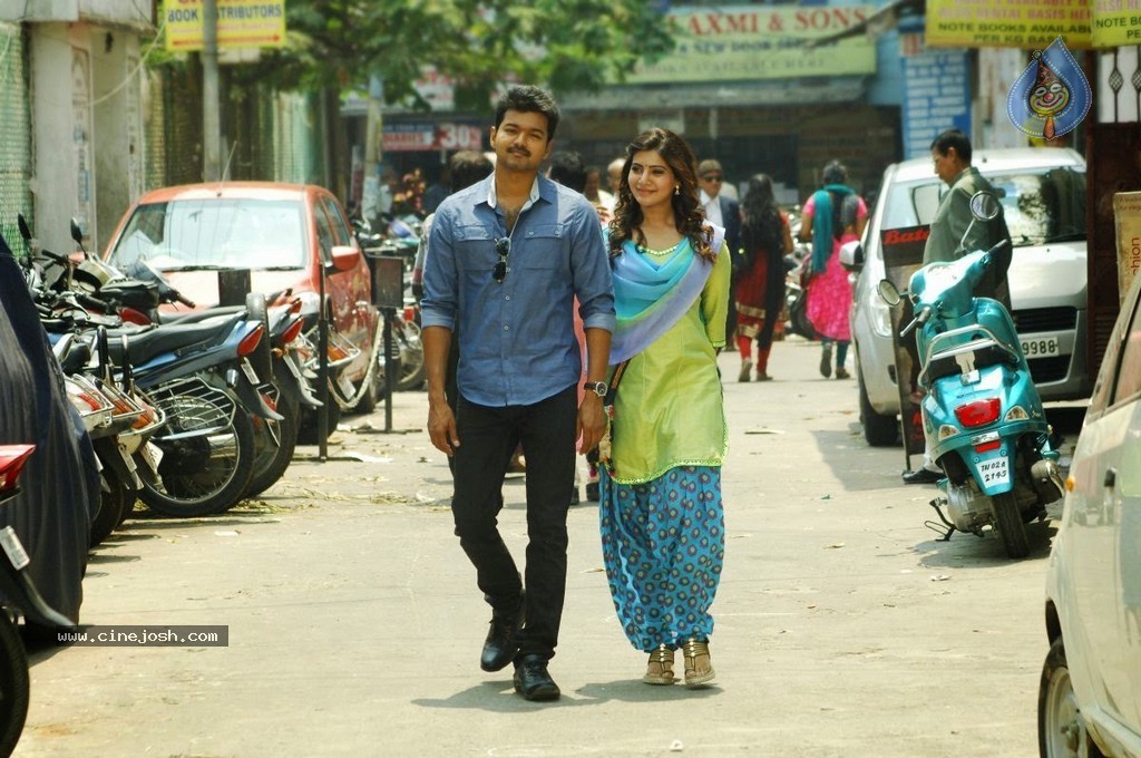 Vijay Kaththi Movie Stills - 1 / 10 photos