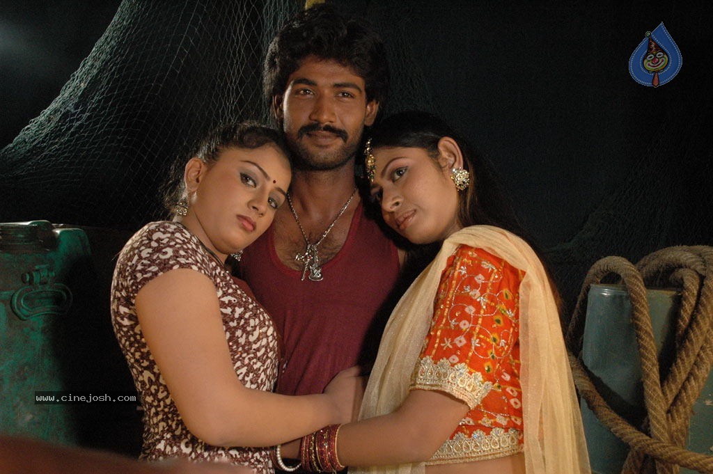 Vijaya Nagaram Tamil Movie Stills - 12 / 37 photos