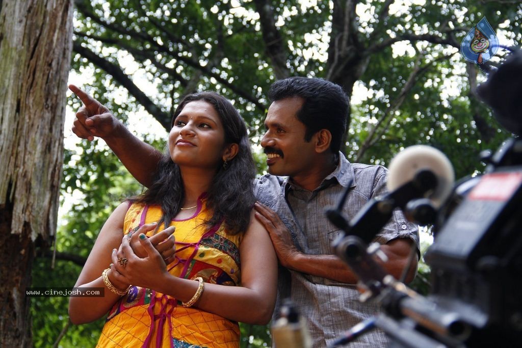 Yaro Oruvan Tamil Movie Stills - 12 / 43 photos
