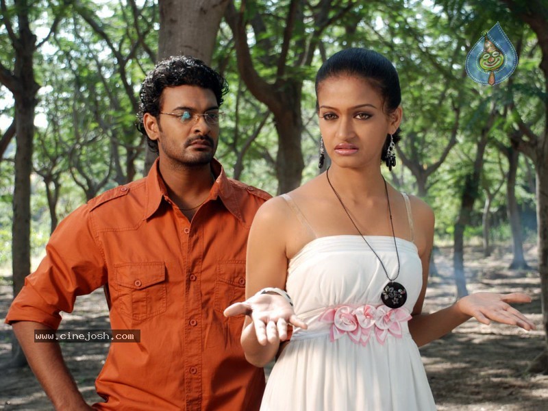 Young India Movie Stills - 16 / 33 photos