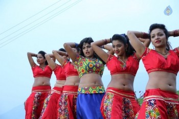 Adra Machan Visilu Tamil Film Photos - 14 of 41