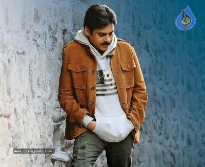 Agnyaathavaasi Latest Posters and Photos - 3 of 9